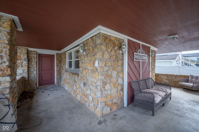 807 E 21st Street, Anderson, IN 46016