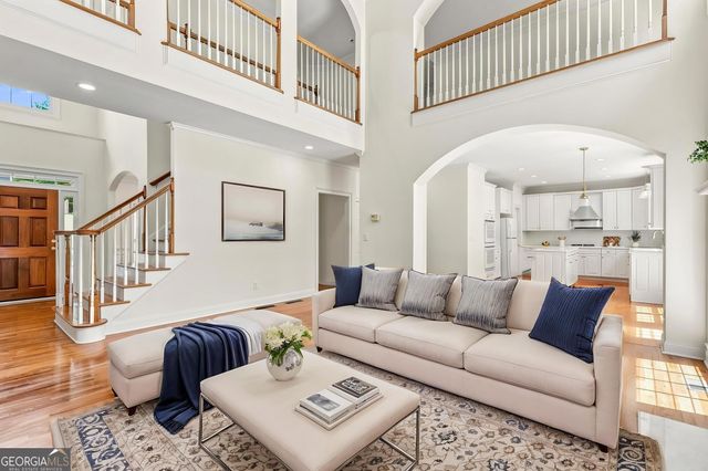 1128 W Promontory Drive, Marietta, GA 30062