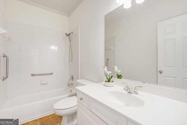 1128 W Promontory Drive, Marietta, GA 30062