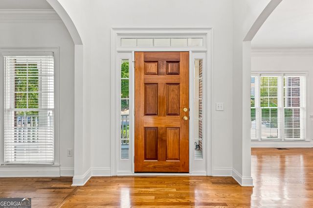 1128 W Promontory Drive, Marietta, GA 30062