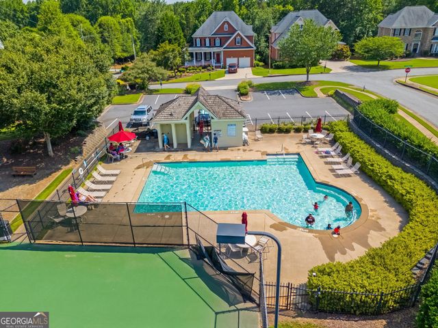 1128 W Promontory Drive, Marietta, GA 30062