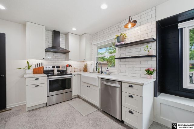 4410 Newton Circle, Lincoln, NE 68506