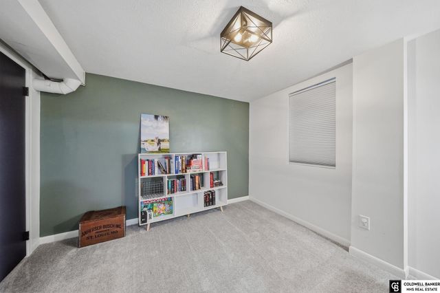4410 Newton Circle, Lincoln, NE 68506