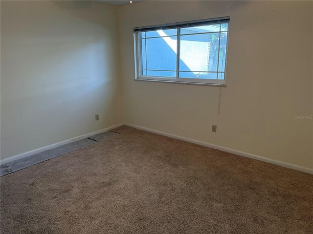 9529 SW 85TH AVENUE D, Ocala, FL 34481