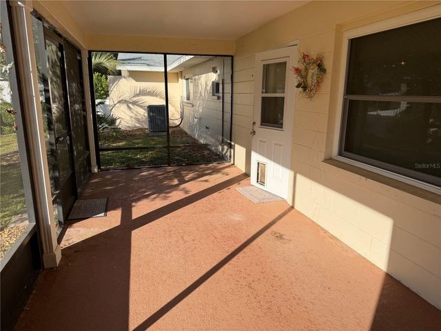 9529 SW 85TH AVENUE D, Ocala, FL 34481