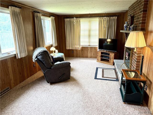 151 Lafayette Boulevard, Amherst, NY 14221