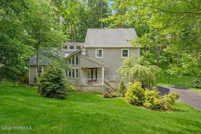 57 Reids Hill Road, Morganville, NJ 07751