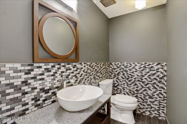 57 Reids Hill Road, Morganville, NJ 07751