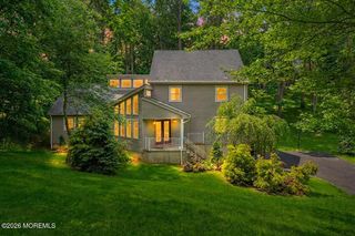 57 Reids Hill Road, Morganville, NJ 07751