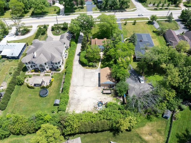 1450 Sanders Road, Northbrook, IL 60062