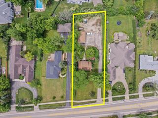 1450 Sanders Road, Northbrook, IL 60062