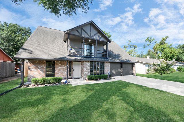 1910 Briarcreek Boulevard, Houston, TX 77073