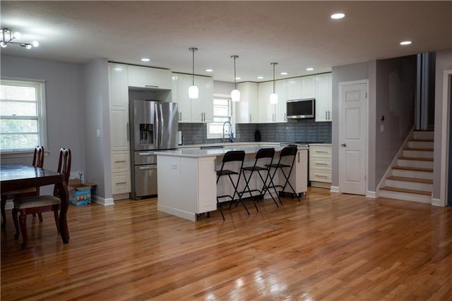 12506 Jackson Avenue, Grandview, MO 64030