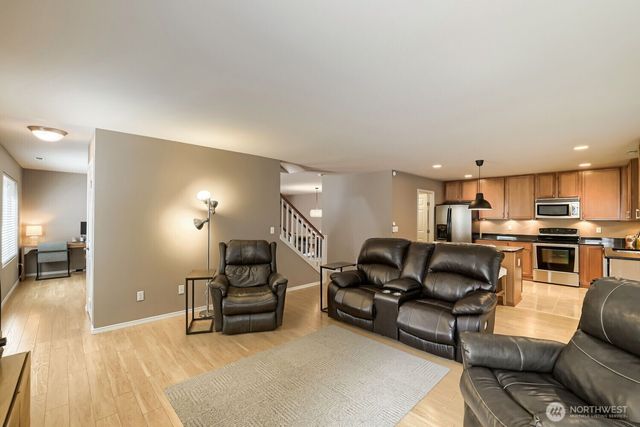 11822 24th Street SE, Lake Stevens, WA 98258
