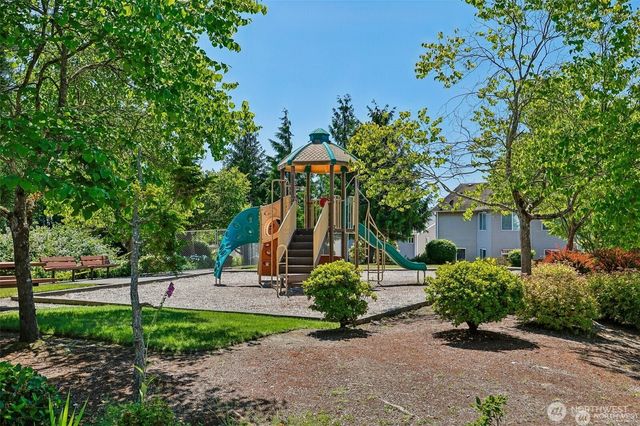 11822 24th Street SE, Lake Stevens, WA 98258