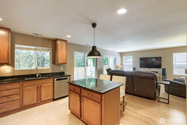 11822 24th Street SE, Lake Stevens, WA 98258