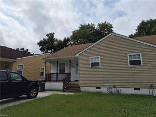 817 Pocahontas Pl # A, Hampton, VA 23661