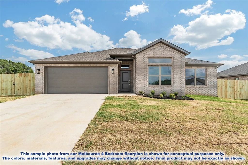 1045 Glenora Avenue, Lowell, AR 72745