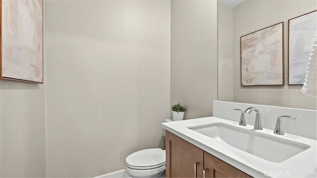 825 Sonia, Irvine, CA 92618