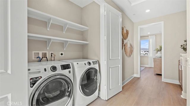 825 Sonia, Irvine, CA 92618