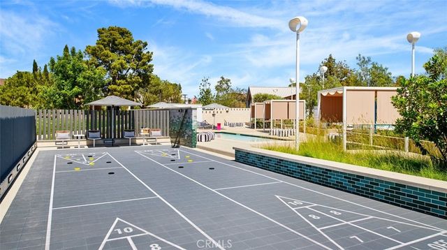 825 Sonia, Irvine, CA 92618