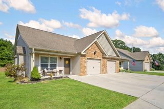 14 Sunset Cove Drive, Rossville, GA 30741