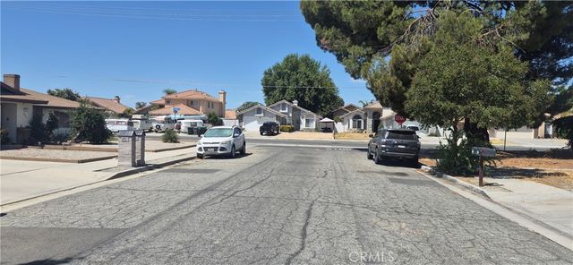 855 CAMEO Avenue, Hemet, CA 92543