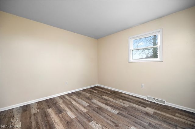 34725 Capel Road, Columbia Station, OH 44028