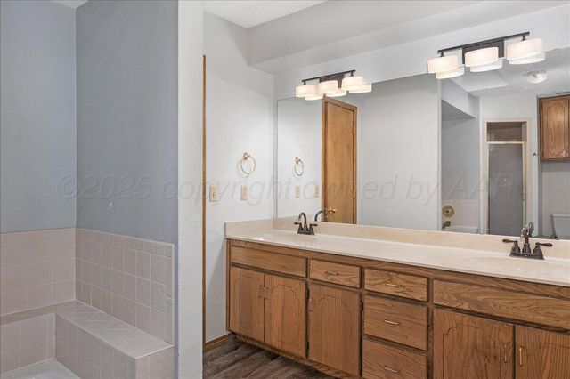 5901 OAKMAN Drive, Amarillo, TX 79109