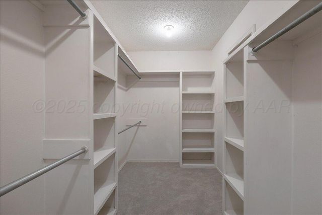 5901 OAKMAN Drive, Amarillo, TX 79109