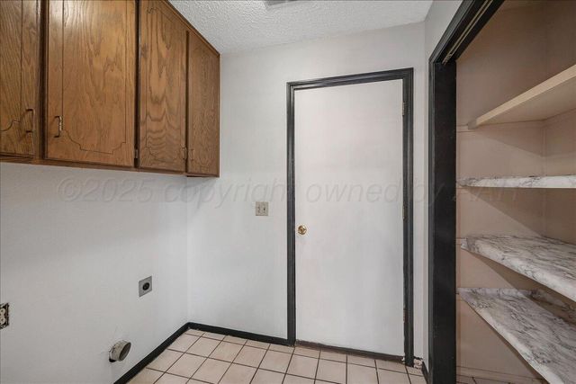 5901 OAKMAN Drive, Amarillo, TX 79109