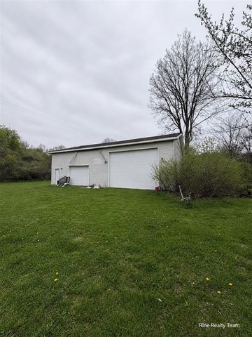 5655 Pingree Road, Howell, MI 48843