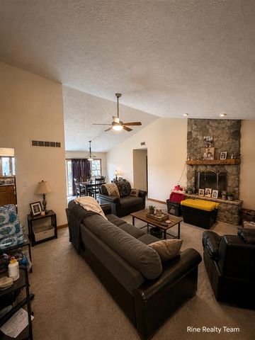 5655 Pingree Road, Howell, MI 48843
