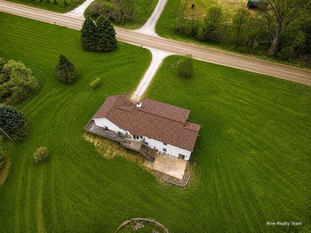5655 Pingree Road, Howell, MI 48843