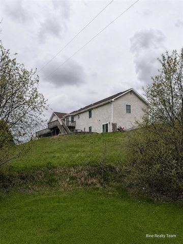 5655 Pingree Road, Howell, MI 48843