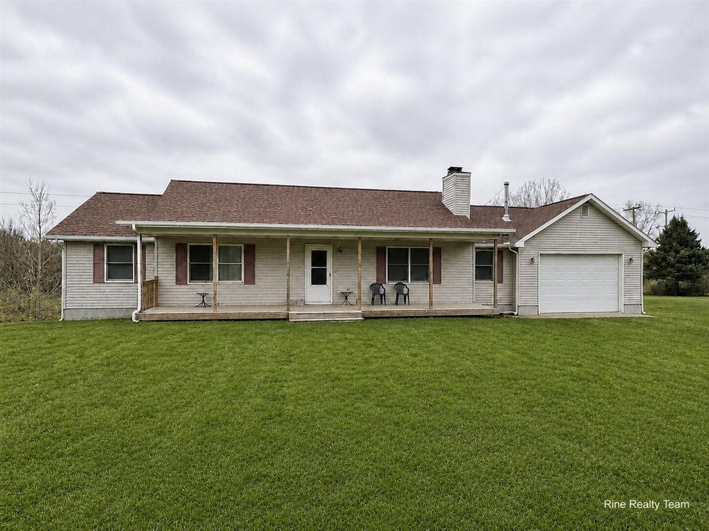 5655 Pingree Road, Howell, MI 48843