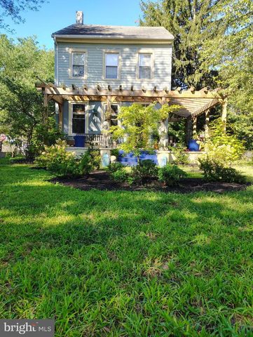 1434 RED BANK AVE, West Deptford, NJ 08086