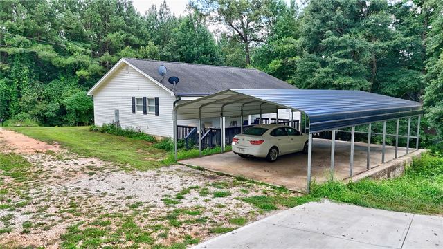 134 Rolling Drive, Westminster, SC 29693