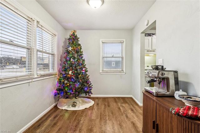 828 E Ocean View Ave Apt 1, Norfolk, VA 23503