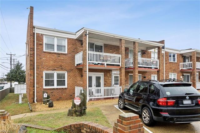 828 E Ocean View Ave Apt 1, Norfolk, VA 23503