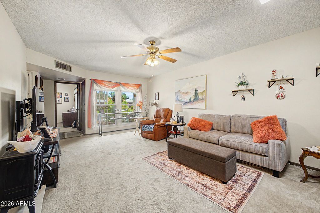 10532 W GRANADA Drive, Sun City, AZ 85373 — photo 5
