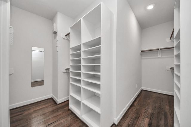 952 W 18th Street, Houston, TX 77008