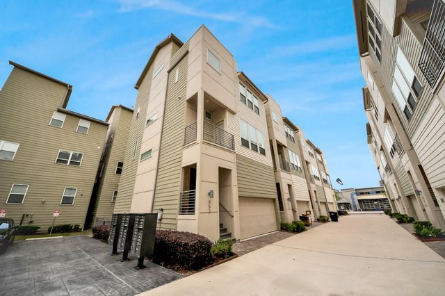 952 W 18th Street, Houston, TX 77008