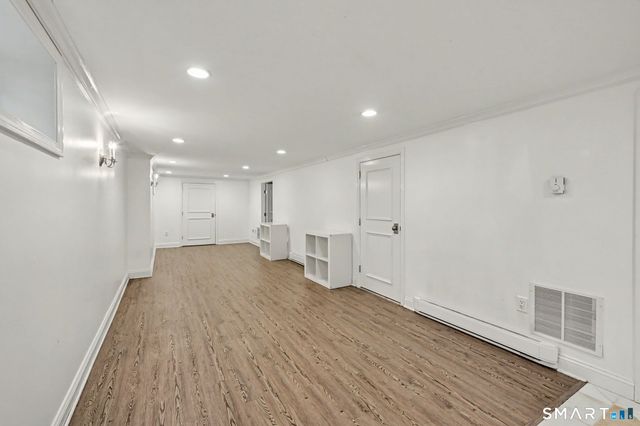 5 Oakland Terrace, Darien, CT 06820