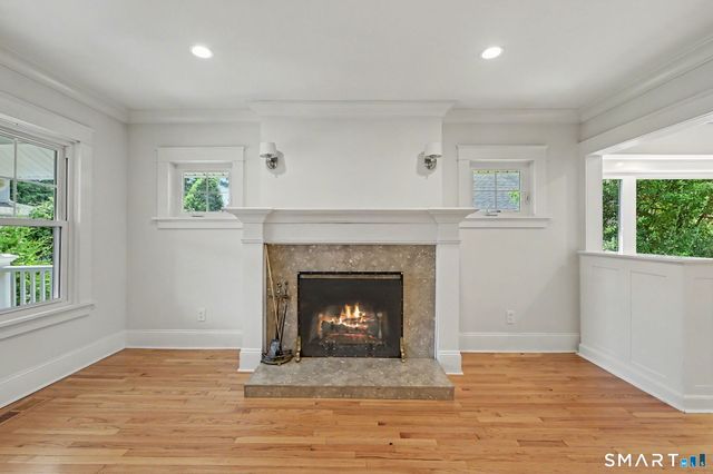 5 Oakland Terrace, Darien, CT 06820