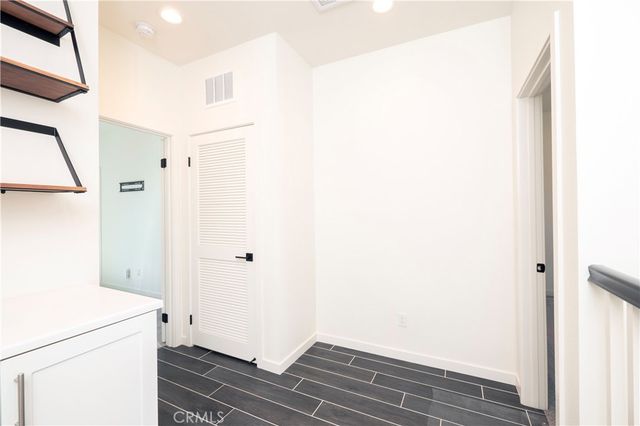 609 Shadowbrook, Lake Forest, CA 92610