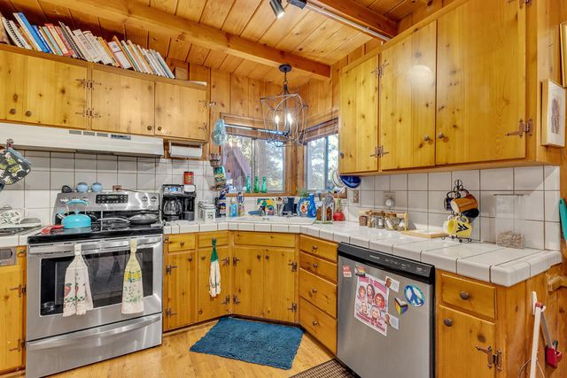52680 Pine Ridge Road, Idyllwild, CA 92549