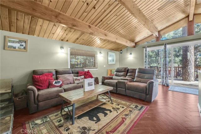 404 Leonard, Sugarloaf, CA 92386