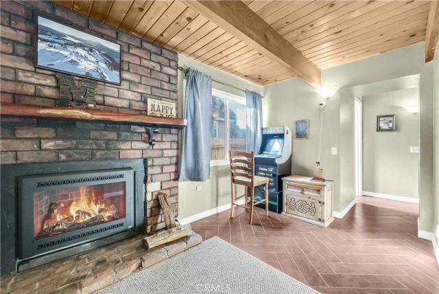 404 Leonard, Sugarloaf, CA 92386