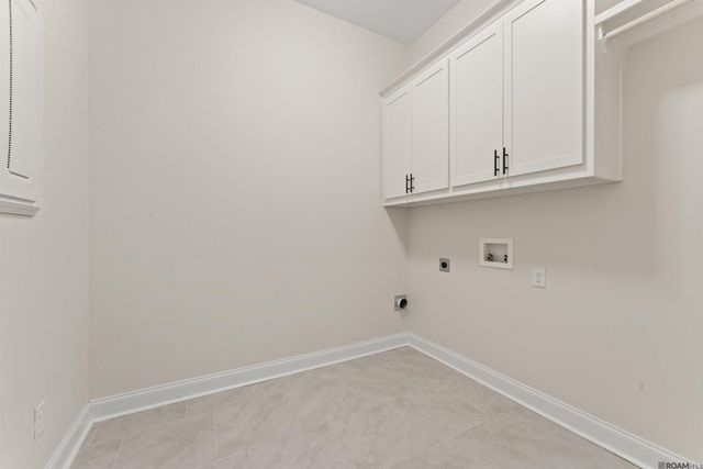 364 Glenthorne Dr, Gonzales, LA 70737